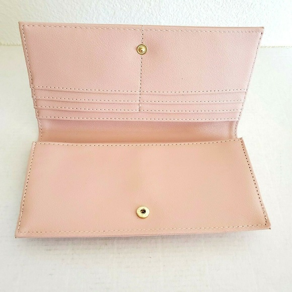 Aimee Kestenberg Marietta Bifold Wallet Pink Blush - Picture 2 of 4